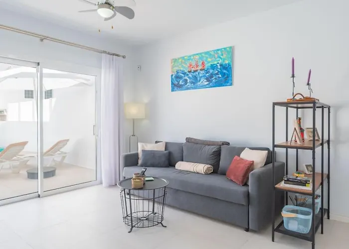 Casa Lolalo - Modern Villa With Pool, 15Min Walk To Marina Rubicon
